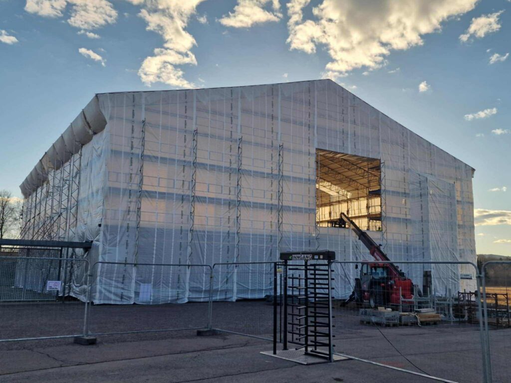 c989f741-0245-4c7a-8715-f66876fa60a0