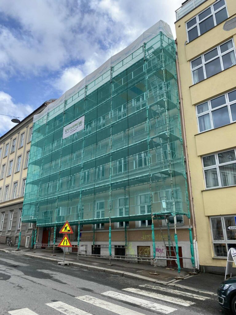 cab09e65-35be-448b-ab82-ec8ae63e3b3f